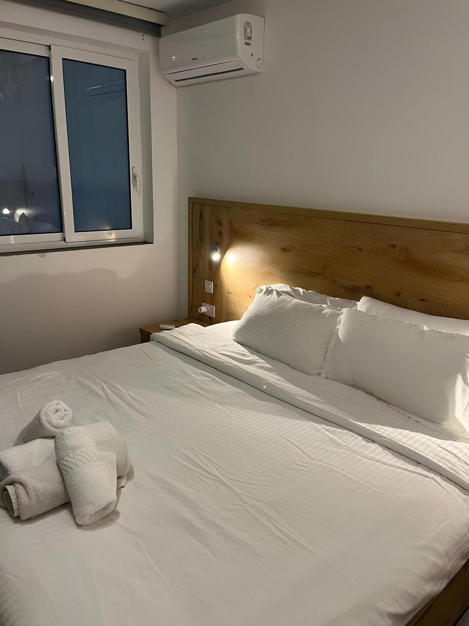 Elise Apartments Gzira Chambre photo